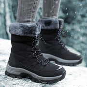 Stiefel mit Schnürung