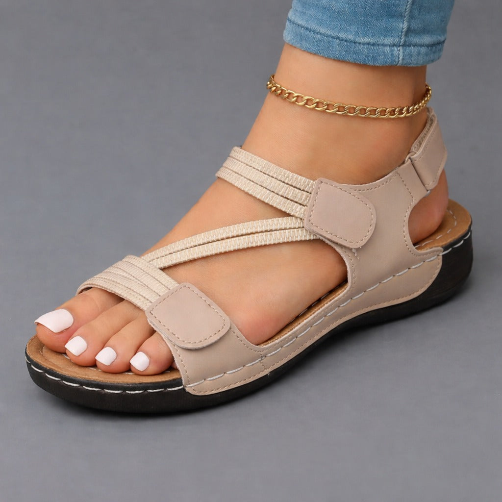 Sarah | Leichte orthopädische Sandale für Damen