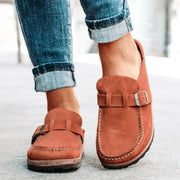 Clogs mit Schnalle