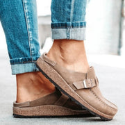 Clogs mit Schnalle