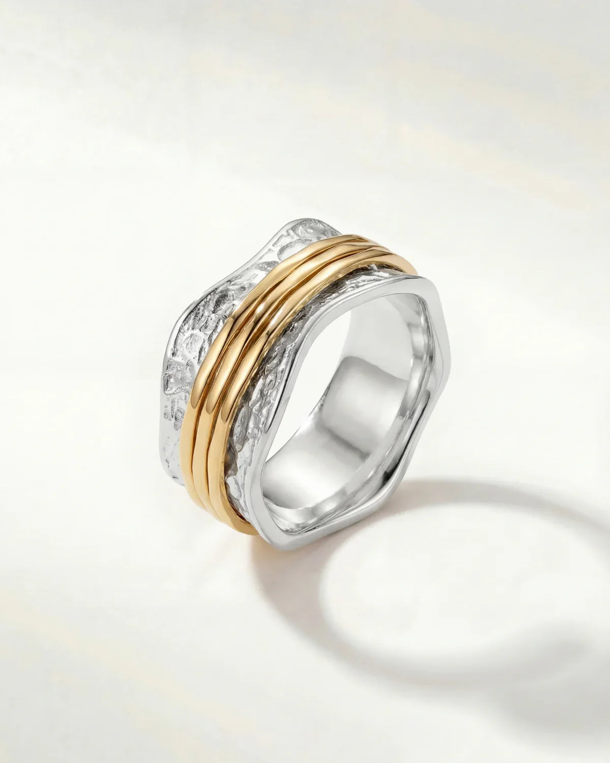 Axelle Ring
