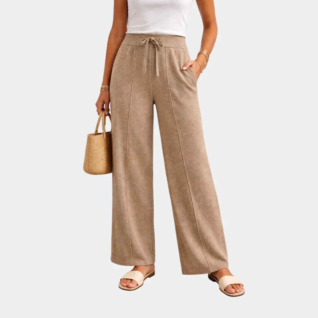 Ewa Hose