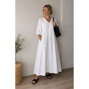 Kyra | Bequemes Kleid mit V-Ausschnitt