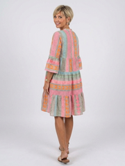 Maelle | Geometrisches Print V-Ausschnitt Stufen-Kleid in Knie-Länge