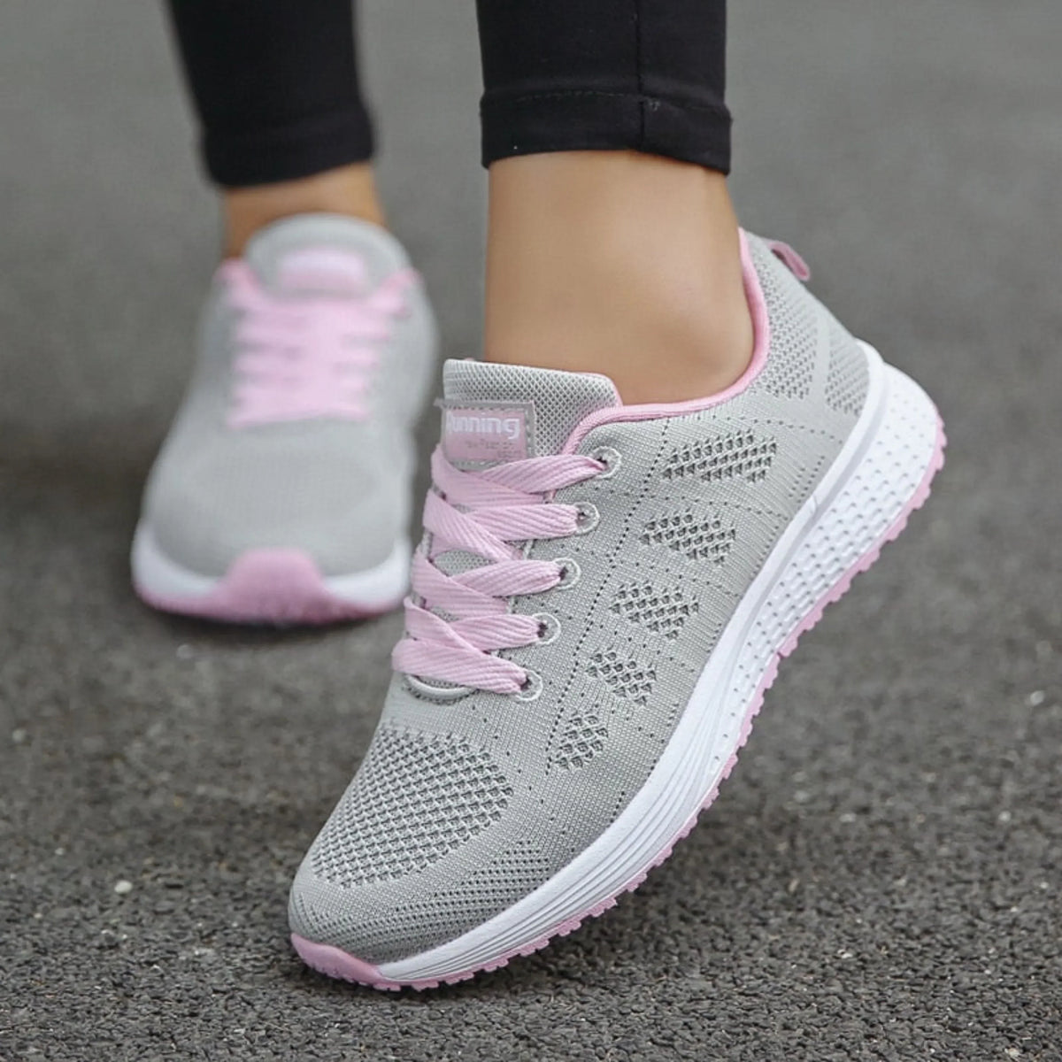 Sneaker
