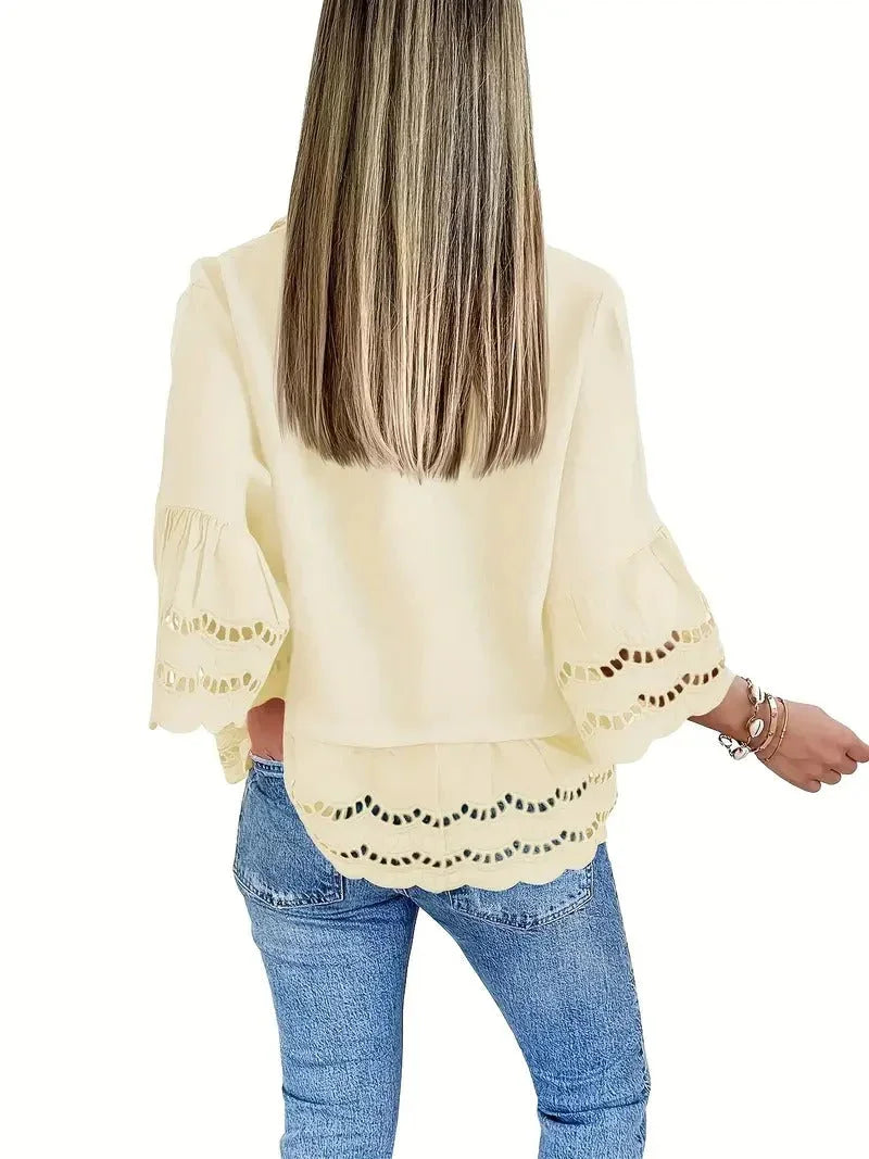 Emily Bluse