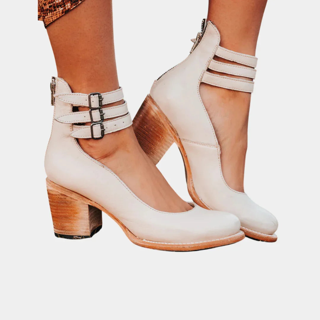 Petra Pumps