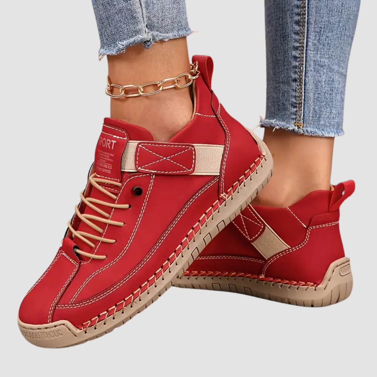 Sneaker mit Schnürung