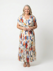 Savannah | Kurzes, ärmelloses, plissiertes Midi-Kleid