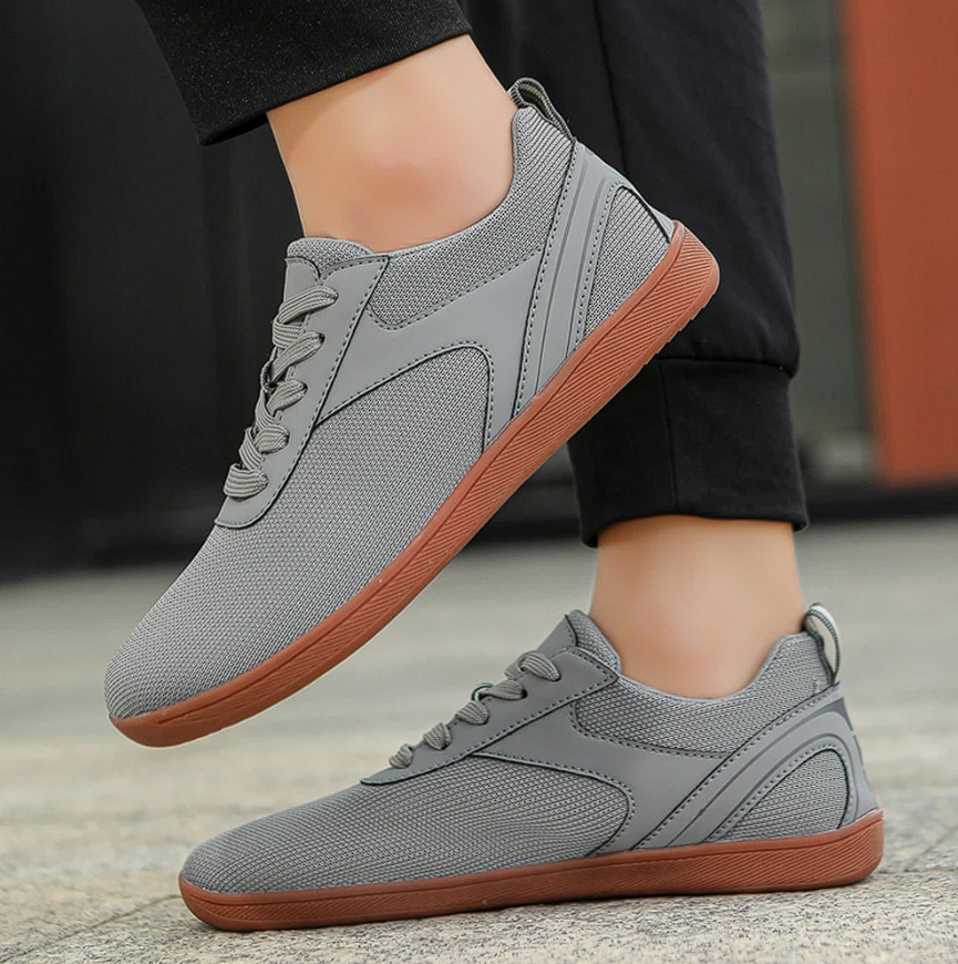 Schuhe mit Schnürung