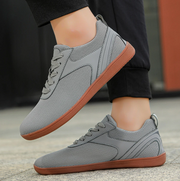 Schuhe mit Schnürung