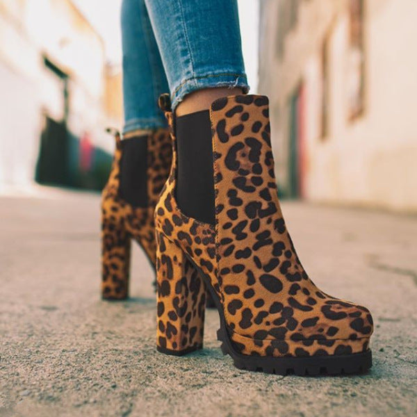 Stiefeletten mit Blockabsatz