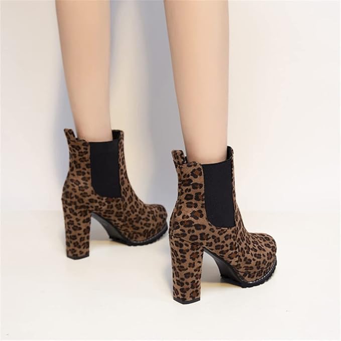 Stiefeletten mit Blockabsatz
