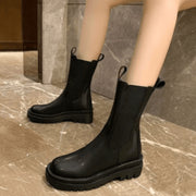 Chelsea Boots mit markanter Sohle