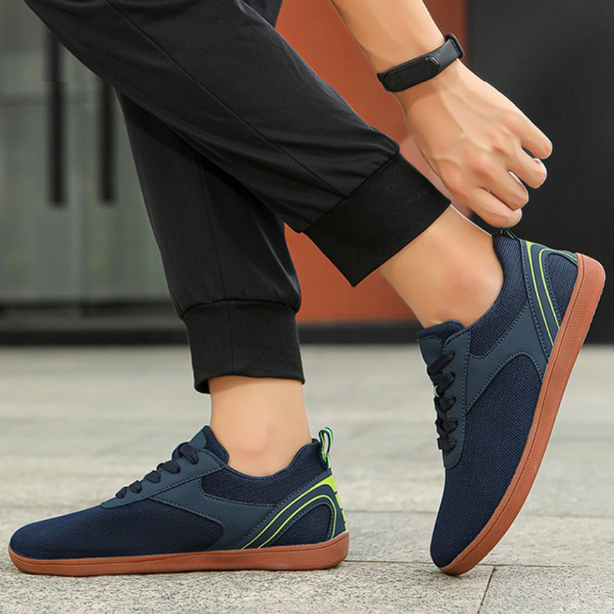 Schuhe mit Schnürung