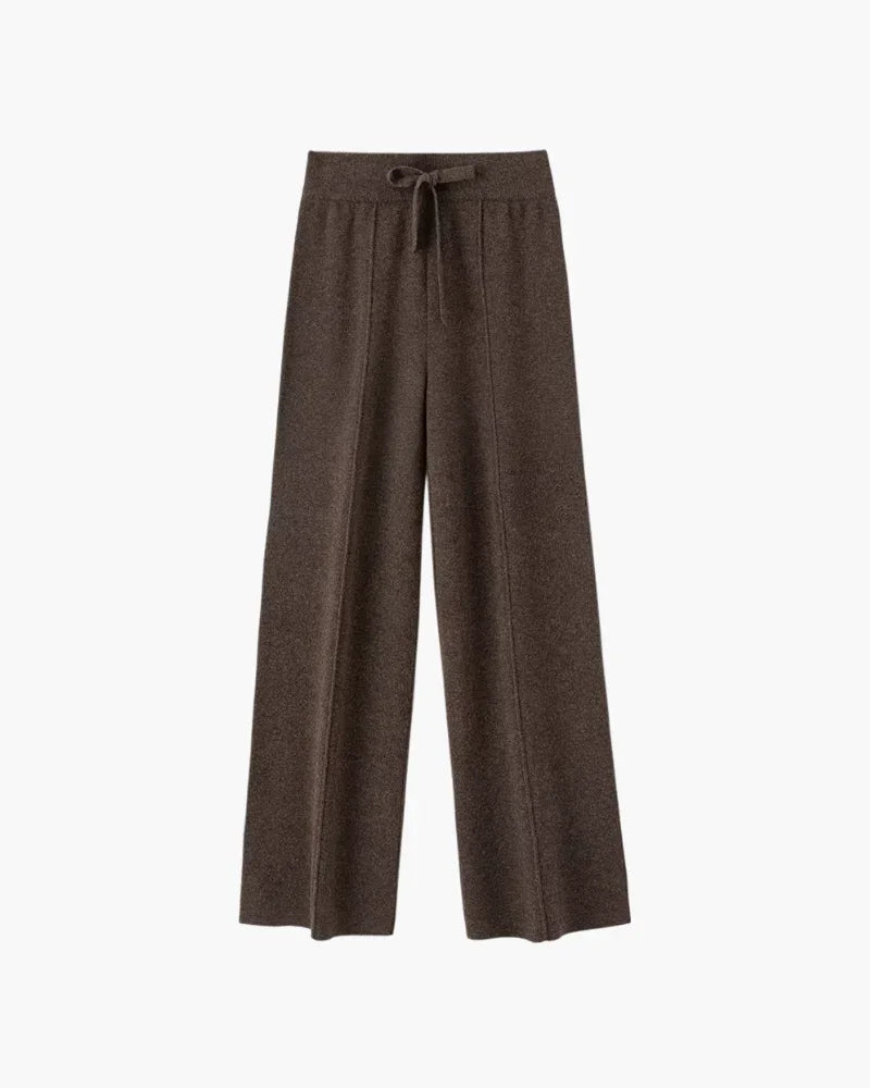 Ewa Hose