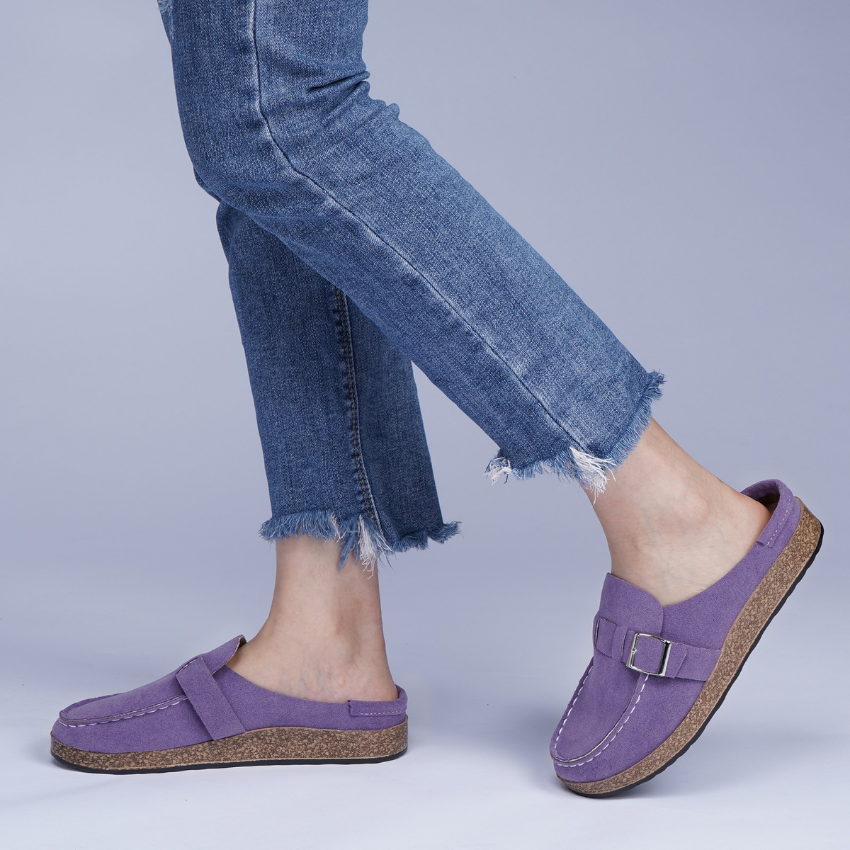Clogs mit Schnalle