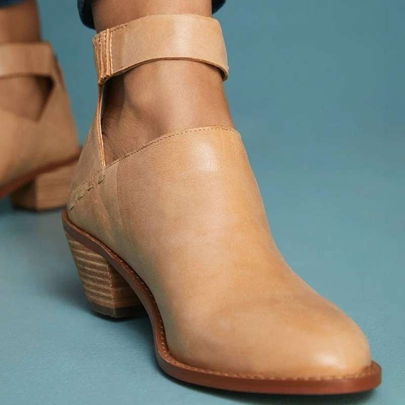 Stiefeletten mit Blockabsatz