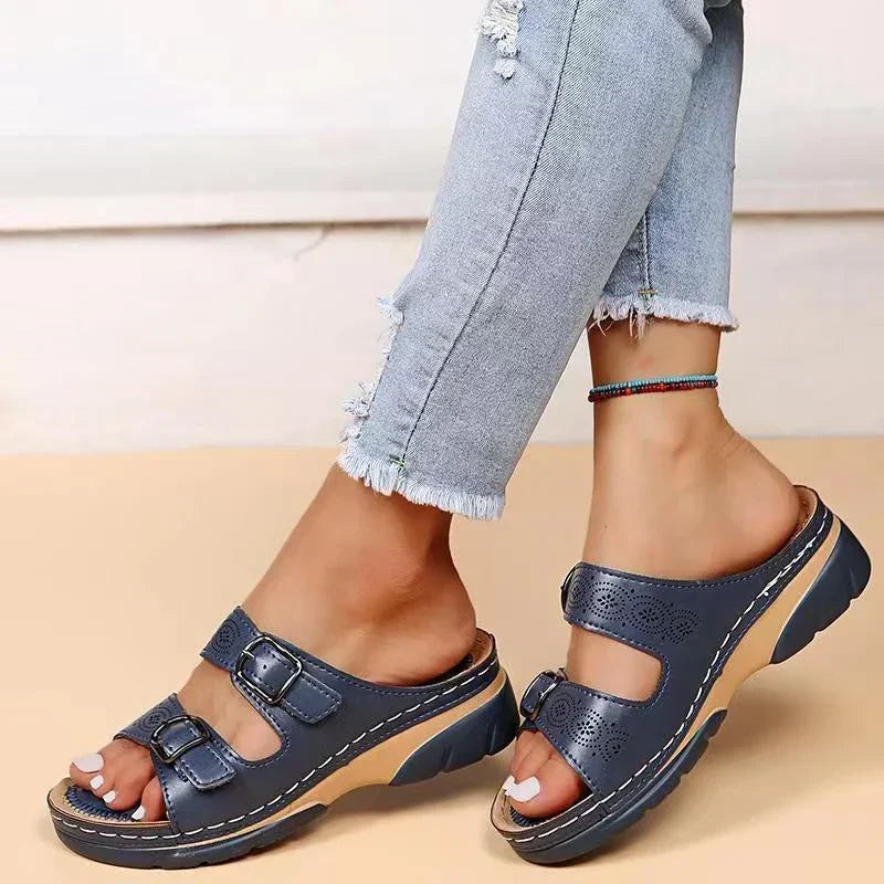 Plateau-Sandalen