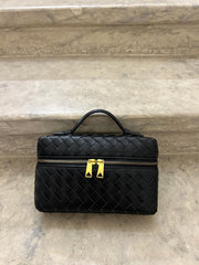 Julia | Strukturierte, geflochtene Tasche