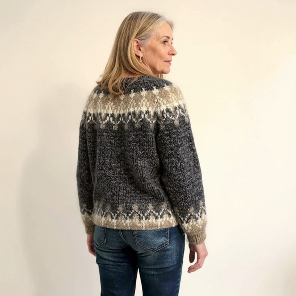 Angela Pullover im Retro-Look