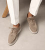 Hellbeige