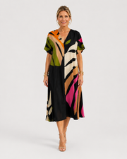 Audomare Kleid mit V-Ausschnitt