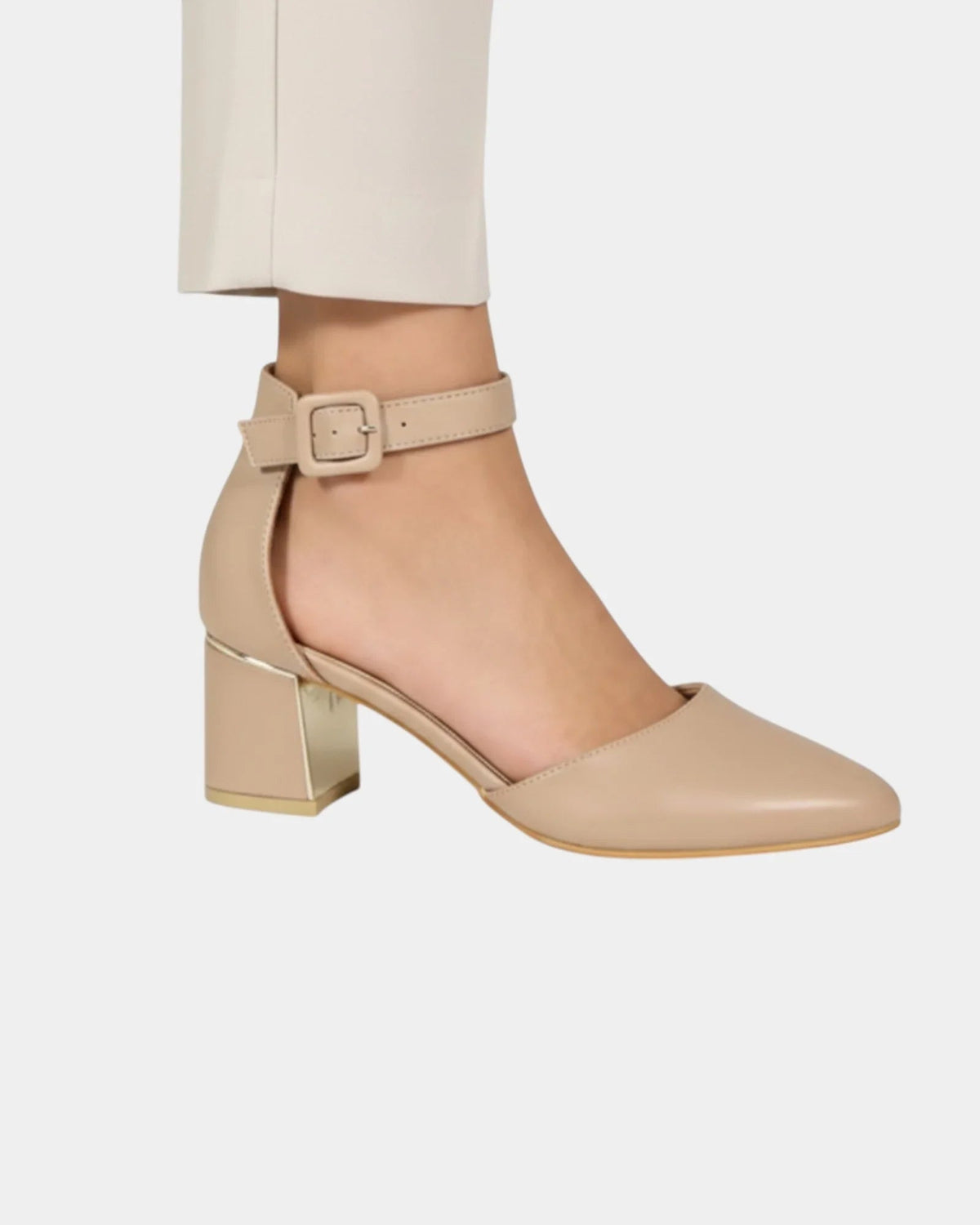 Jeanine Pumps
