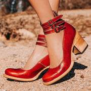 Pumps im Retro-Look