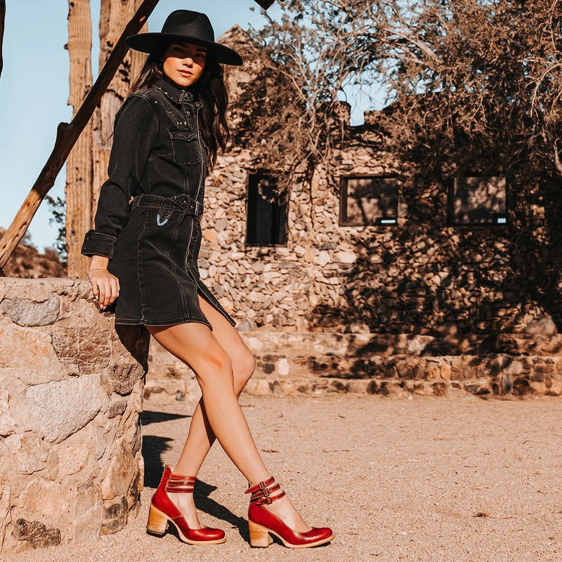 Pumps im Retro-Look