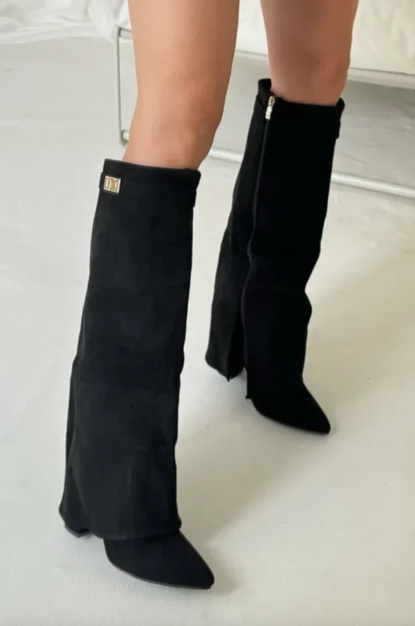 Kniehohe Stiefel