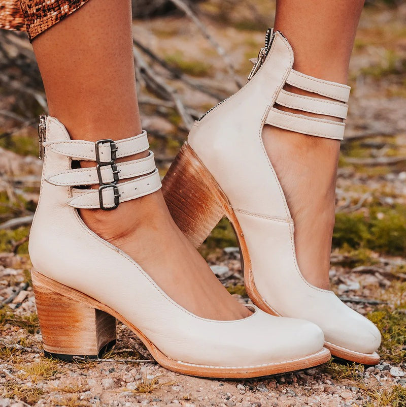 Pumps im Retro-Look