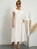 Gabrielle | Fließendes Midi-Kleid zeitloser Eleganz