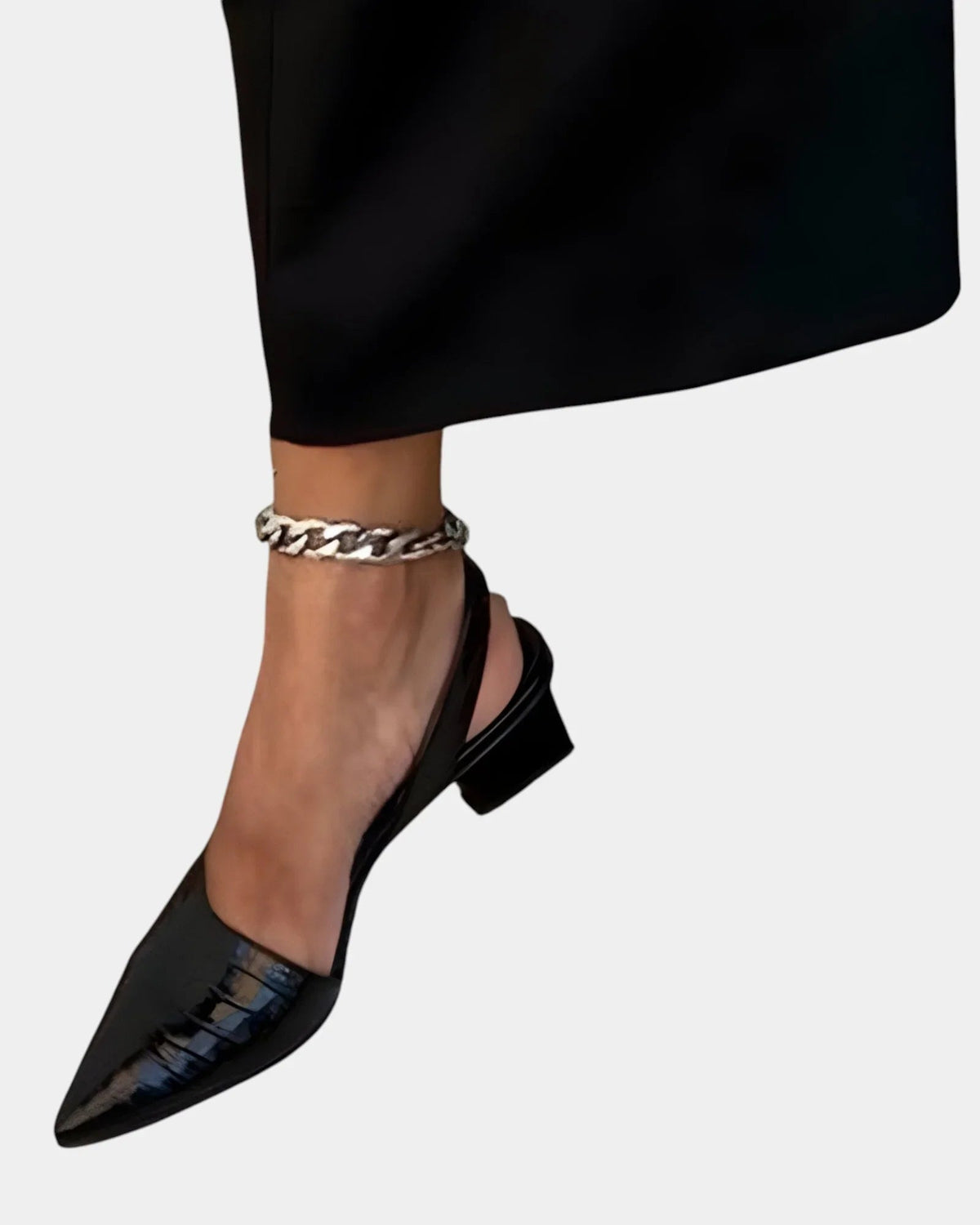 Charis Pumps