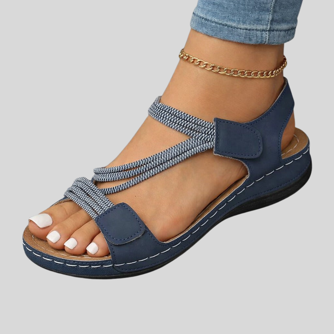 Sarah | Leichte orthopädische Sandale für Damen