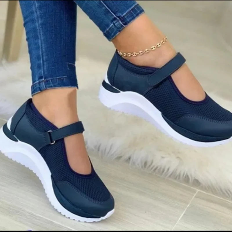 Sneaker