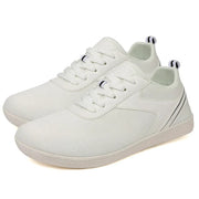 Schuhe mit Schnürung