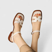 Vera | Elegante flache Sandale für Damen