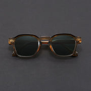 Tara | Vintage-Sonnenbrille mit kräftigem Rahmen