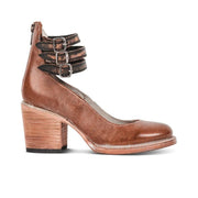 Pumps im Retro-Look