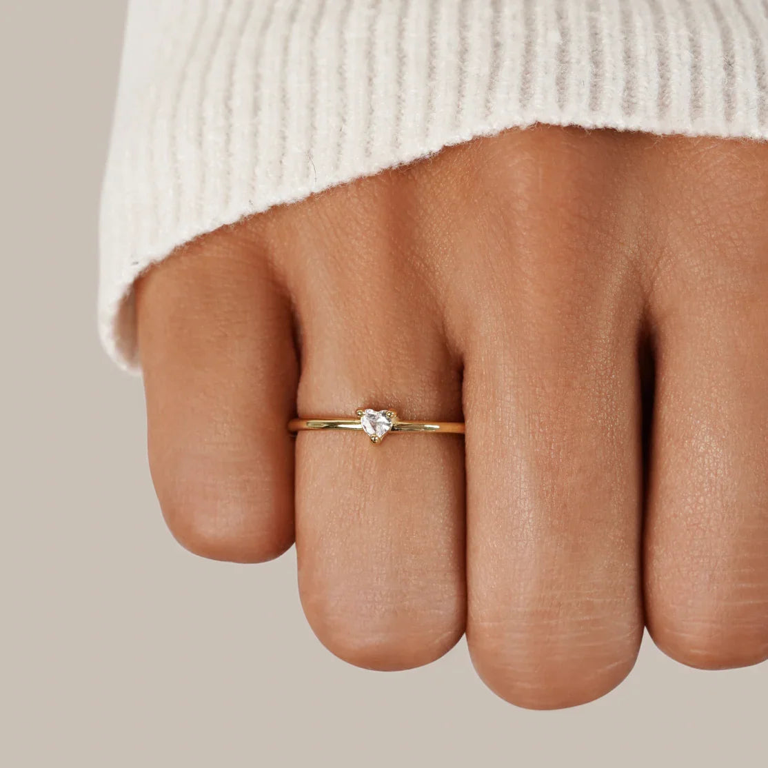 Leonie Ring