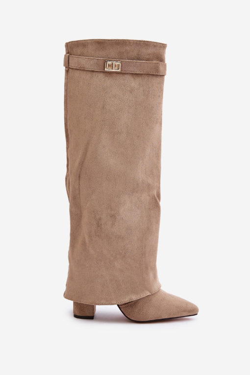Kniehohe Stiefel mit Schnalle