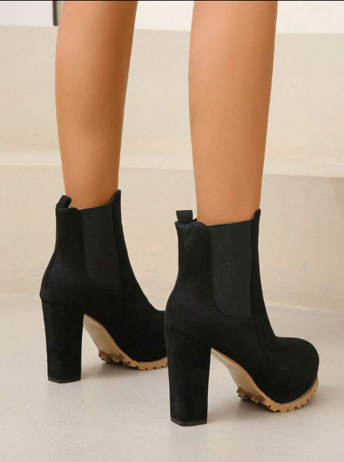 Stiefeletten mit Blockabsatz
