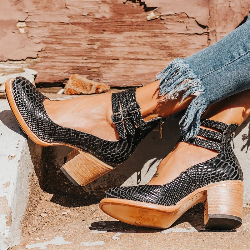 Pumps im Retro-Look