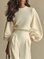 Sophie Rippstrick Crew-Neck-Top und hochtaillierte weite Hose