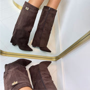 Kniehohe Stiefel