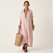 Kamira | Maxikleid mit Kontrastkragen und Knopfleiste in Kurzarm