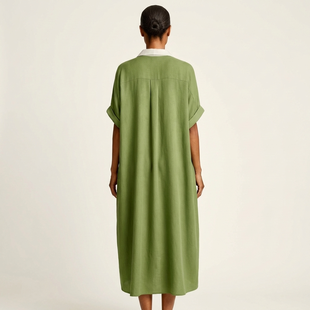 Kamira | Maxikleid mit Kontrastkragen und Knopfleiste in Kurzarm
