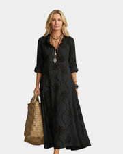 Savina Kleid mit Stickdetails