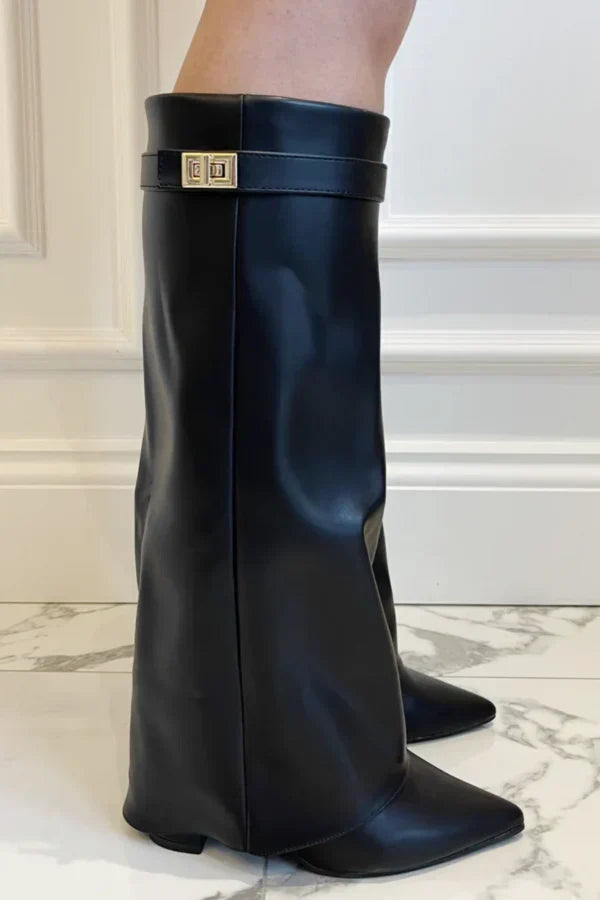 Kniehohe Stiefel